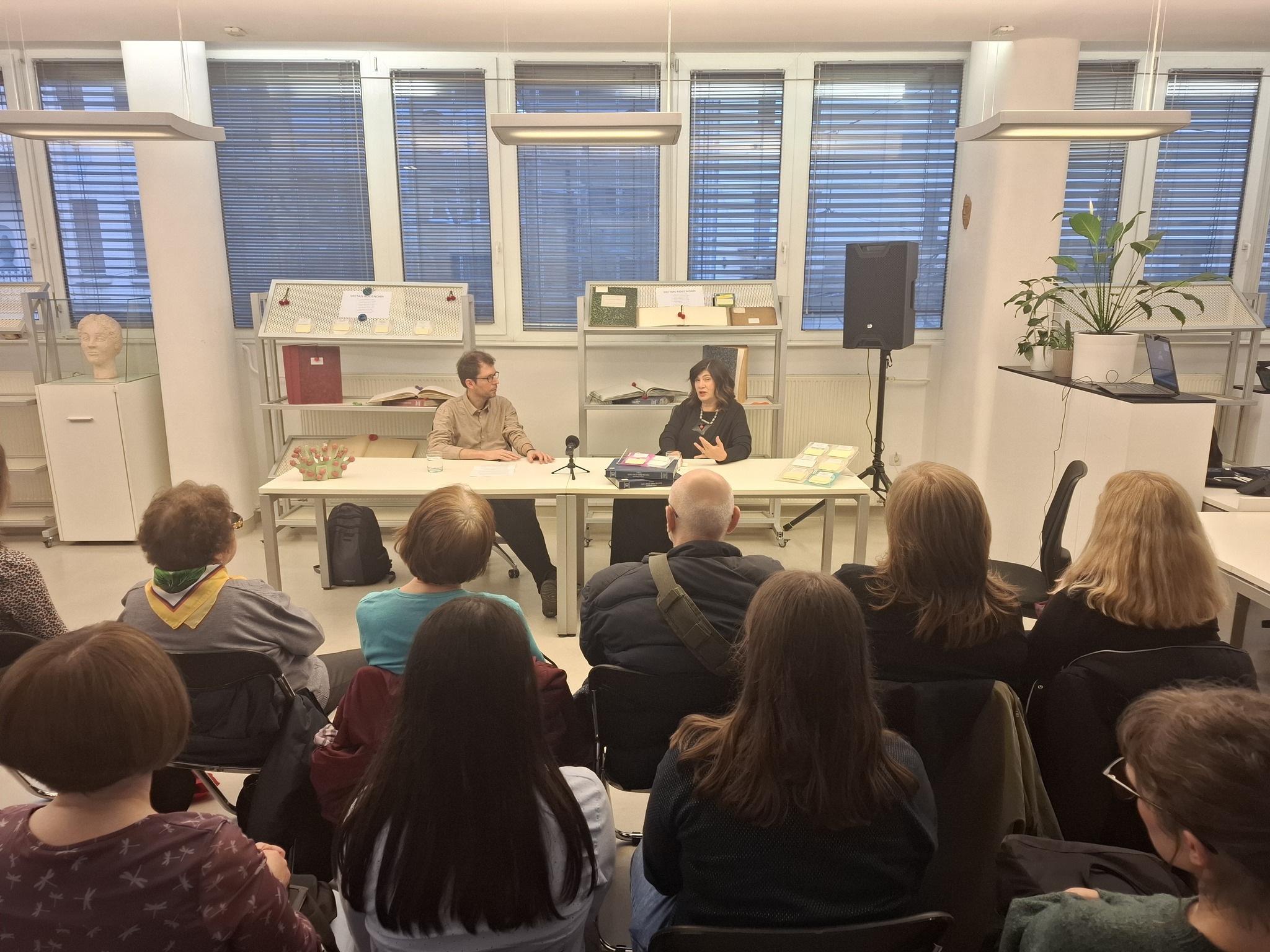 Književna tribina – Gošća Julijana Matanović