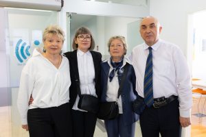 Ljerka Dinjar, Branka Dejanović, Sanja Frajtag s predsjednikom Upravnog vijeća, Tomislavom Jelićem