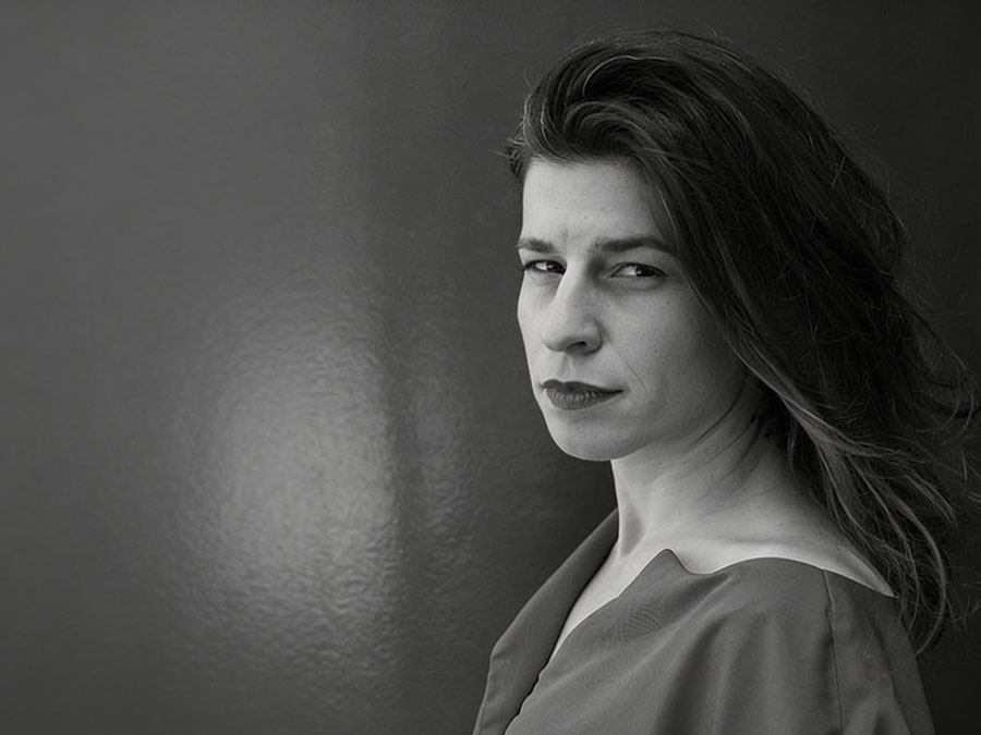 Monika Herceg (fotografija je preuzeta s Facebook profila autorice, fotograf je Dirk Skiba)